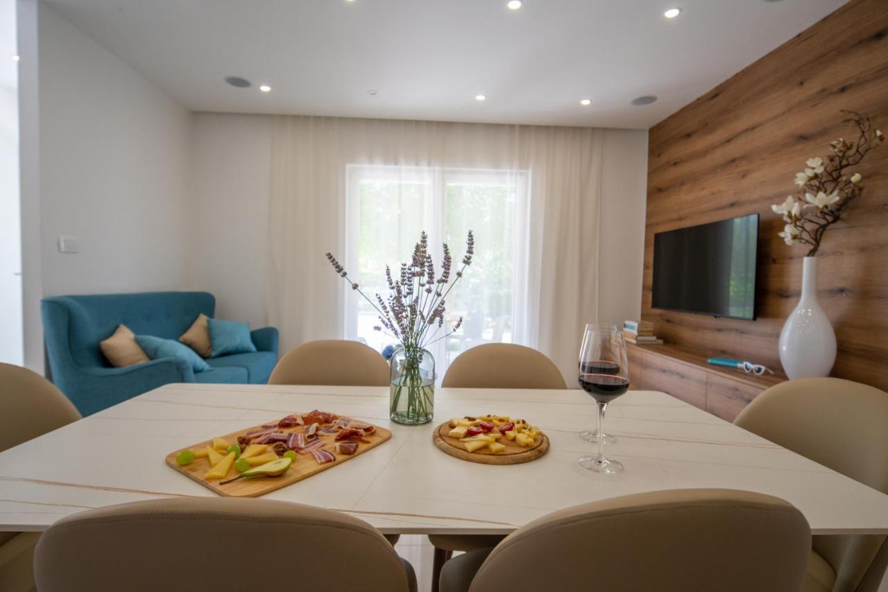 Garden Apartment Pakoštane 外观 照片