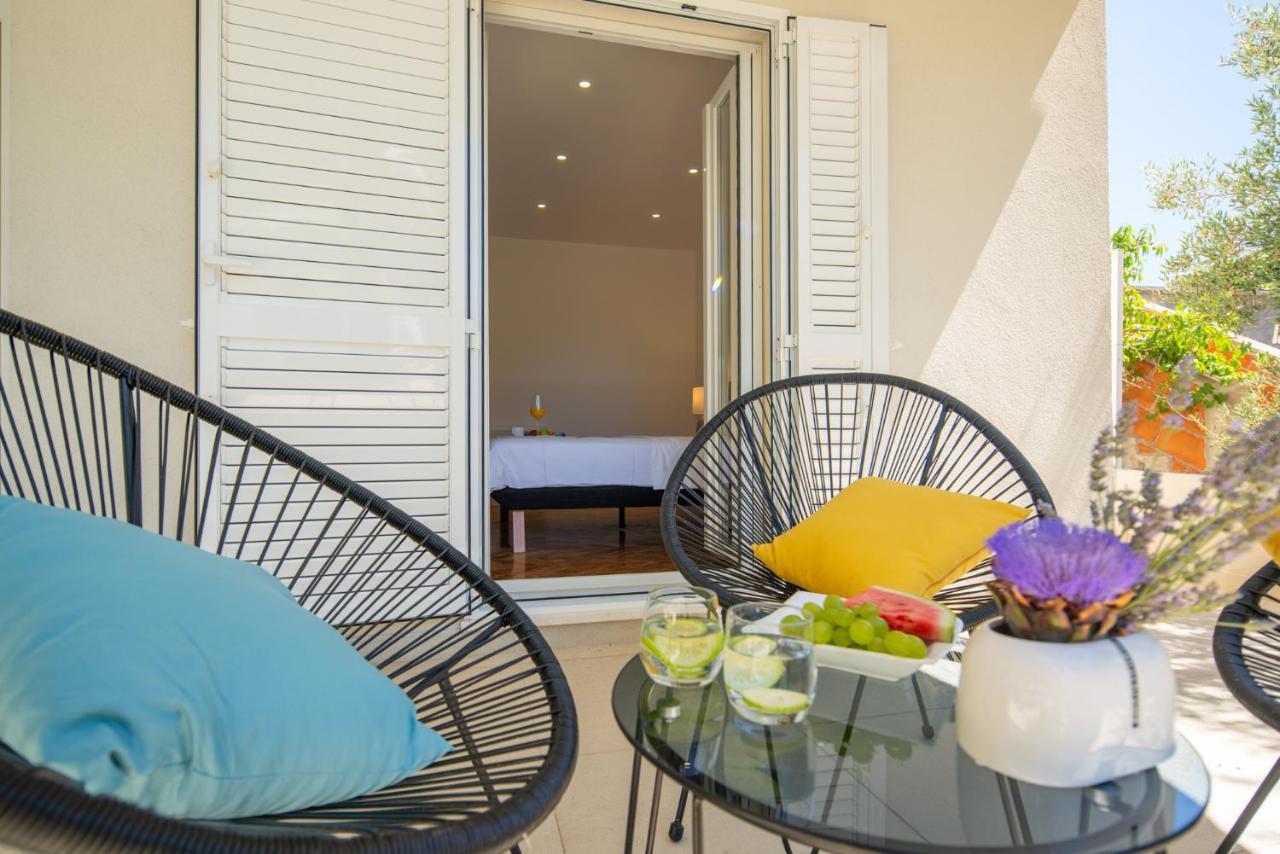 Garden Apartment Pakoštane 外观 照片